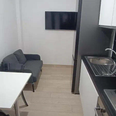 Romano Guest House *