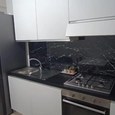 Διαμέρισμα Romano Guest House *